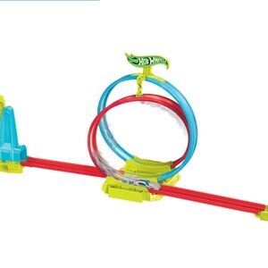 Hot Wheels Thrilling Loop Track Set - Red and Blue